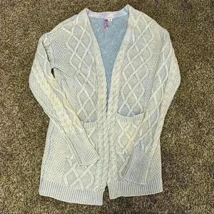 EUC alya Women’s Cable Knit Sweater, Baby Blue/White Dyed, Size M